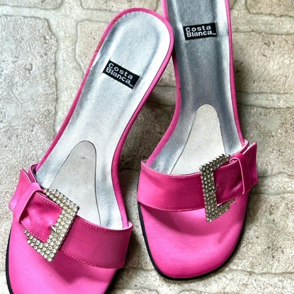 Costa Blanca pink sandals (‘Sparkle’), size 6.5 Medium